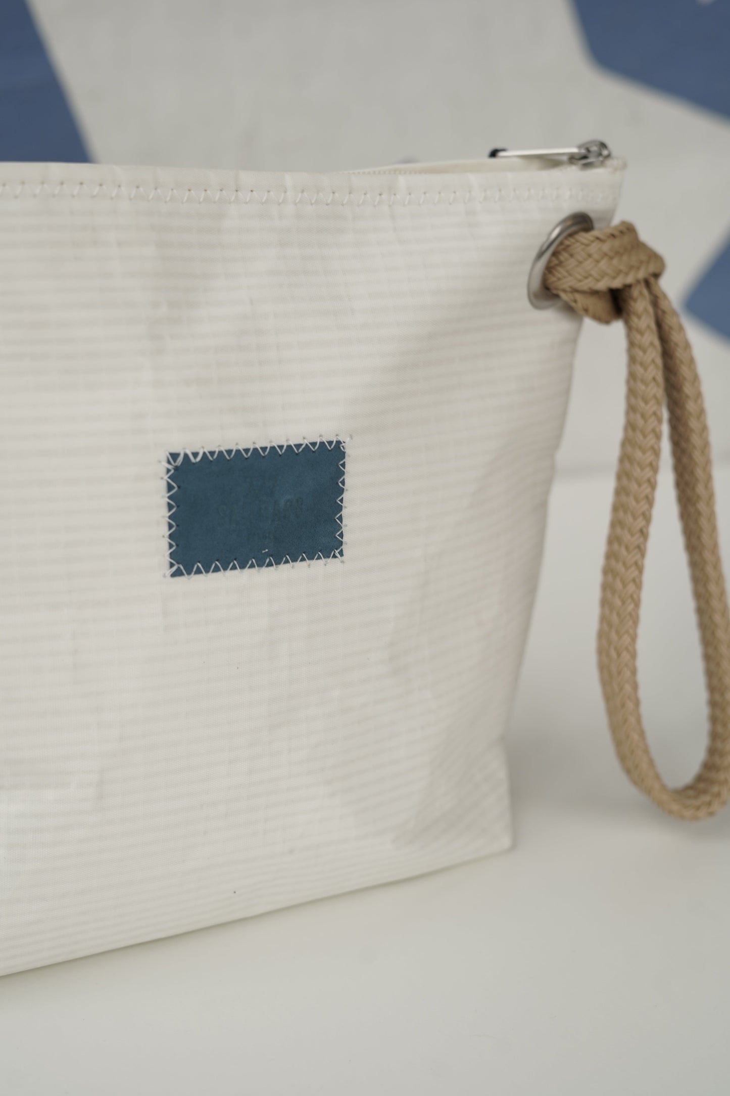 Pochette Midinette numéro 9 cuir bleu