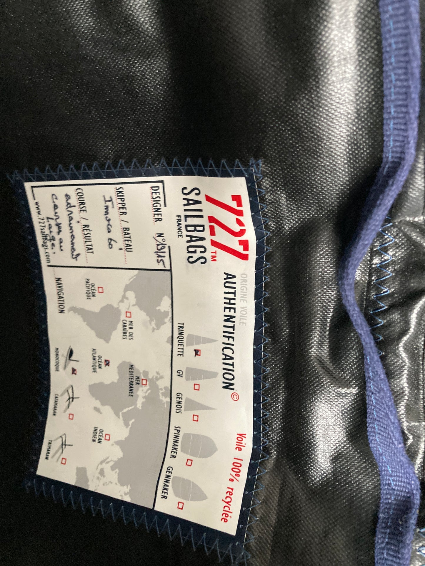 Sac à dos Dinghy · Noir et cuir moutarde