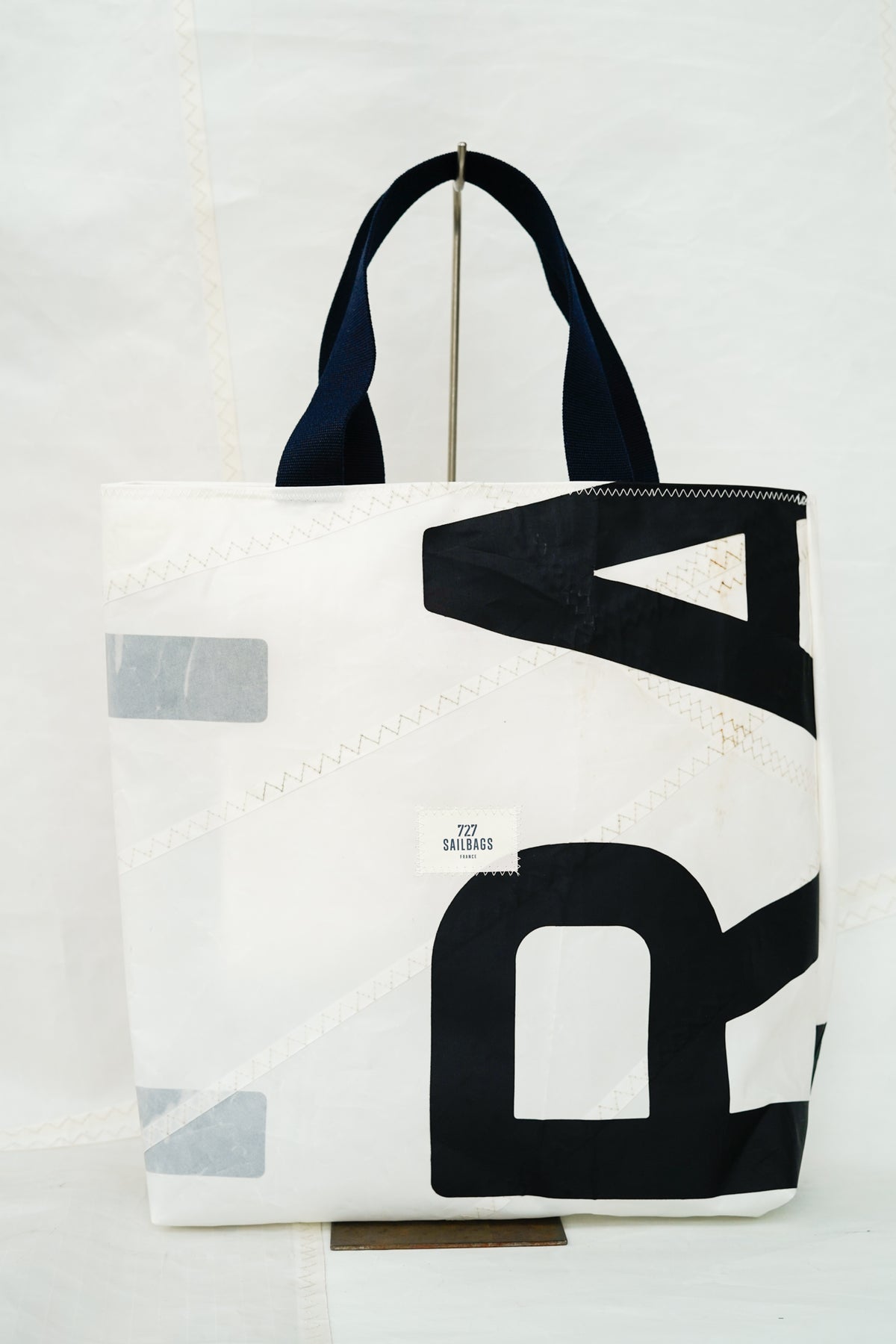 Gwen Native - Blanc et noir