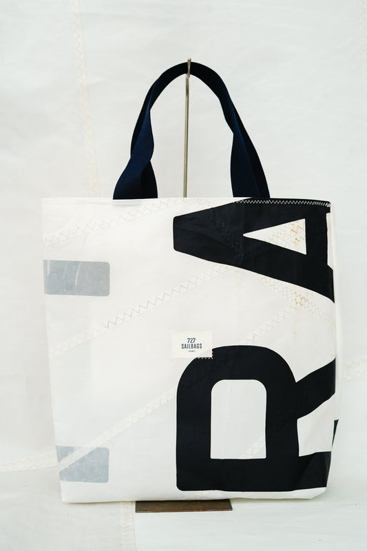 Gwen Native - Blanc et noir
