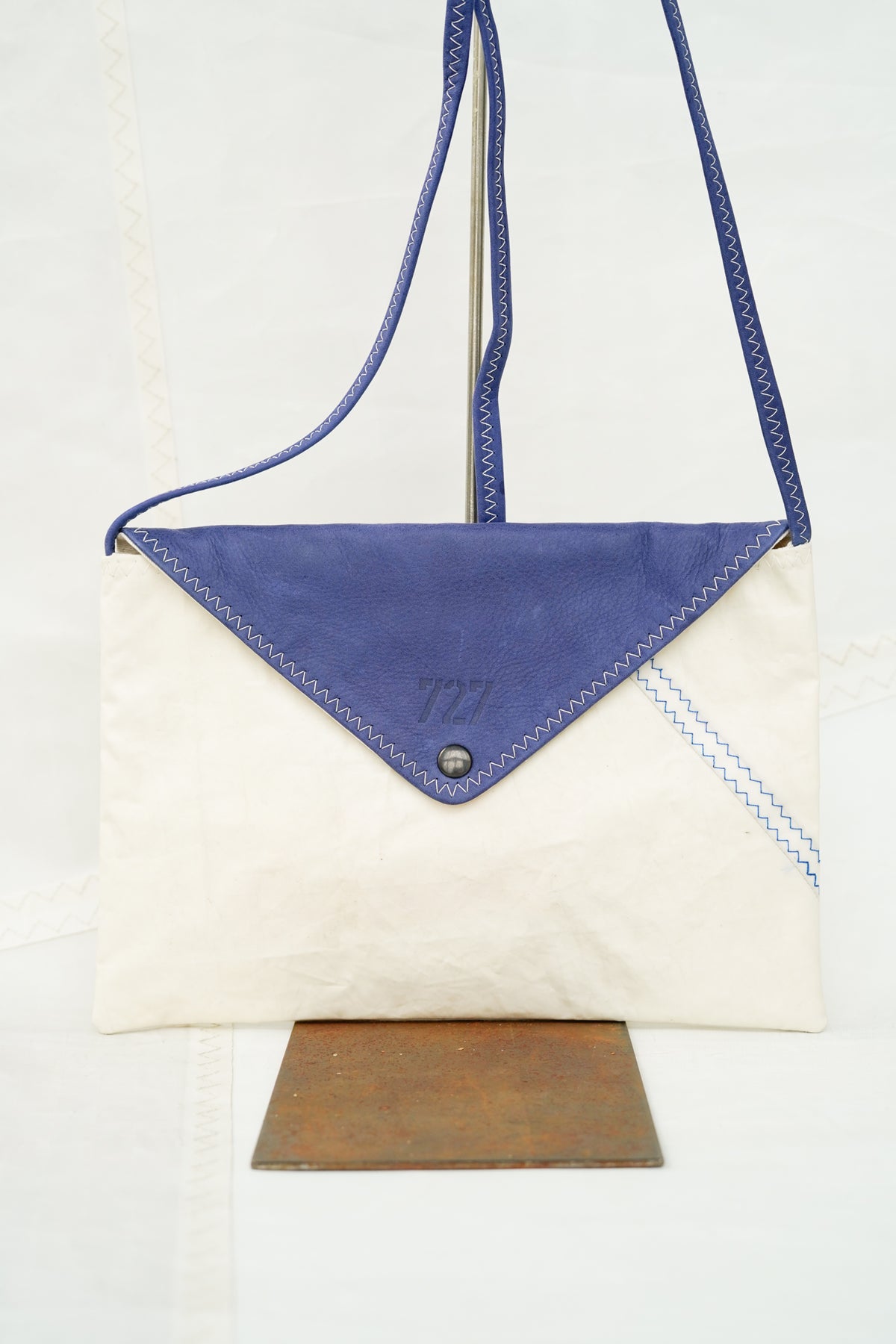 Sac bandoulière Lys · Bleu roi