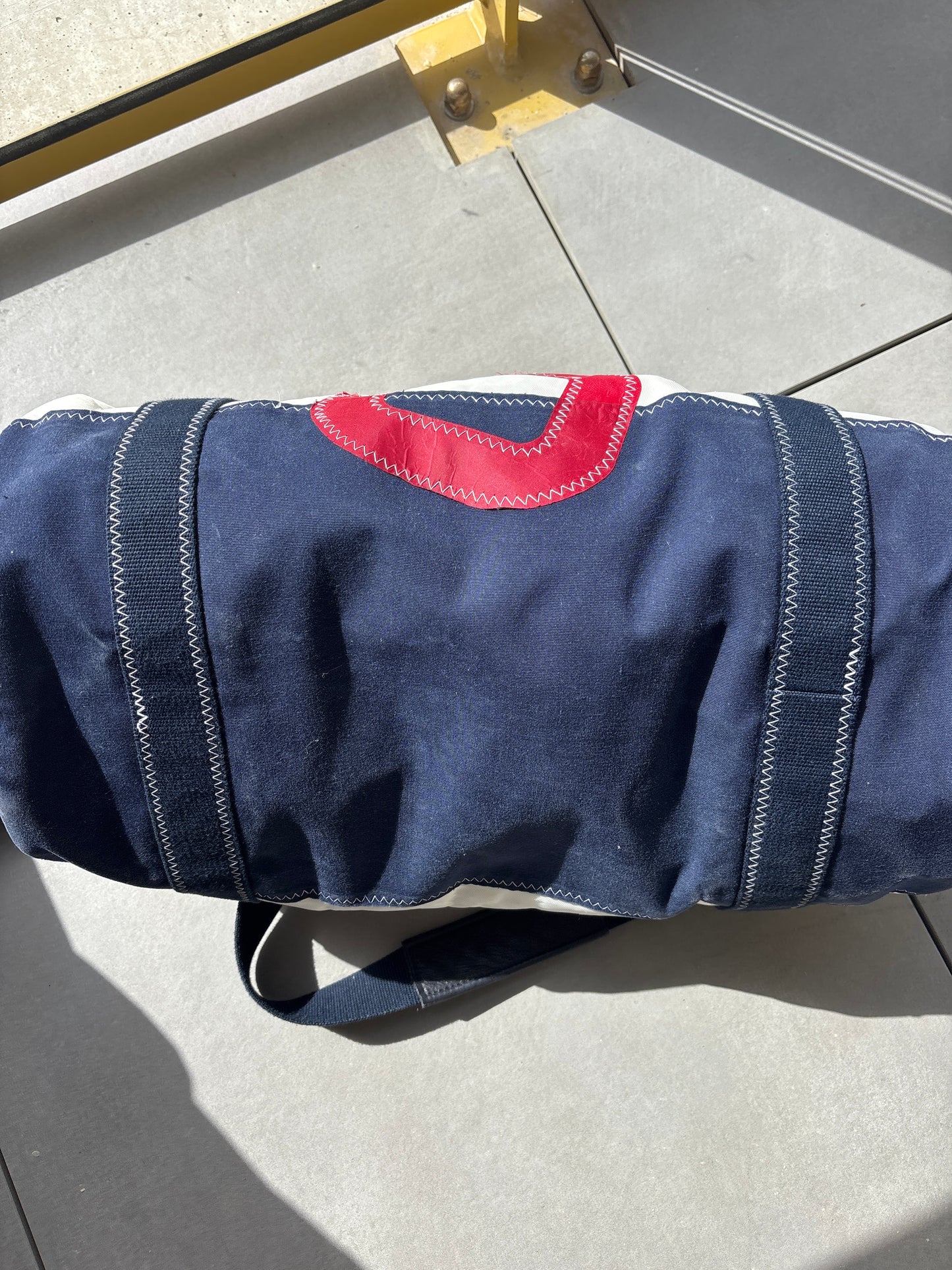 Sac numéro 5 polochon navy rouge