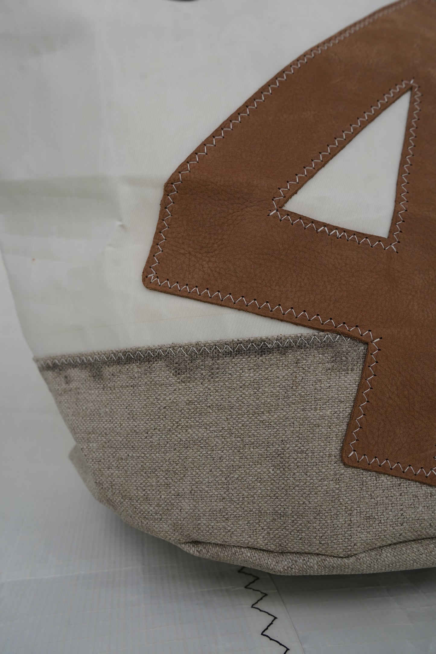 Sac à main Sandy · Lin et cuir ambre