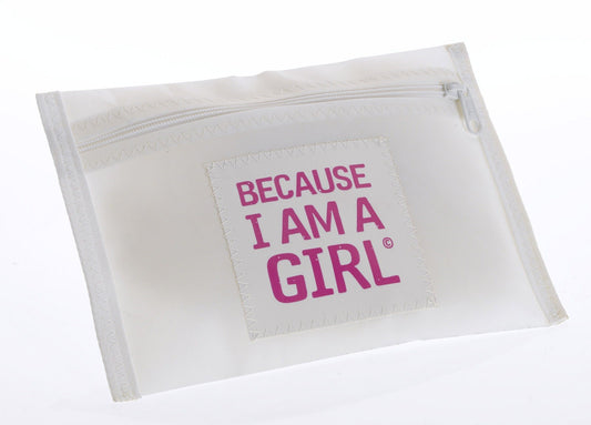 Pochette "BECAUSE I AM A GIRL"