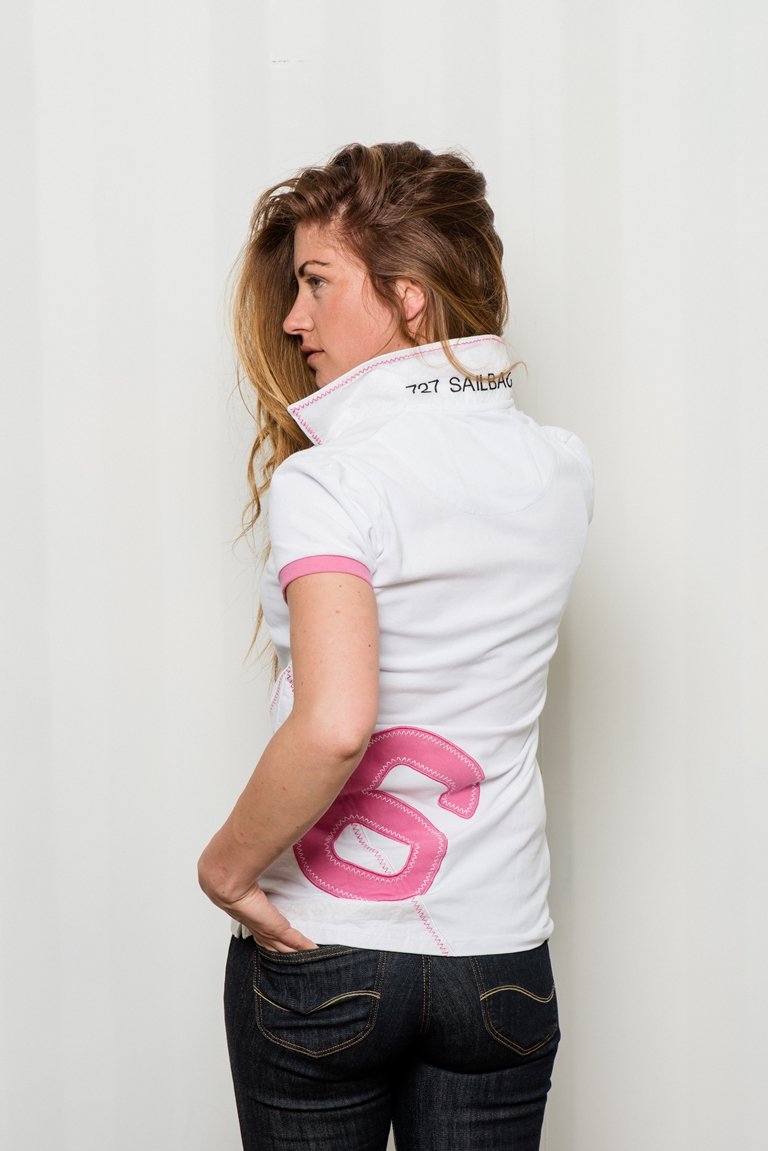 Polo blanc chiffre rose
